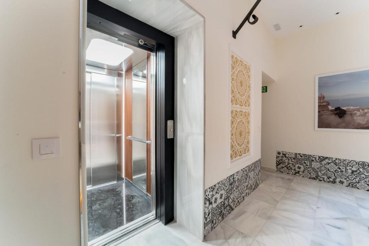 Apartamento Entrecatedrales 2 Cádiz Buitenkant foto